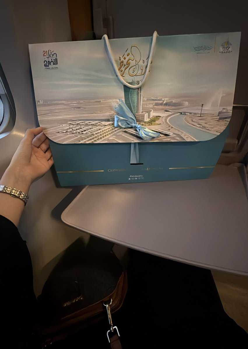 𓏲ּ𝄢 tweet media