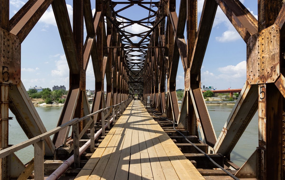 Beobuild's tweet image. Prva faza rekonstrukcije Starog železničkog mosta; više detalja -&amp;gt; beobuild.rs/pe%C5%A1a%C4%8…
#Beograd