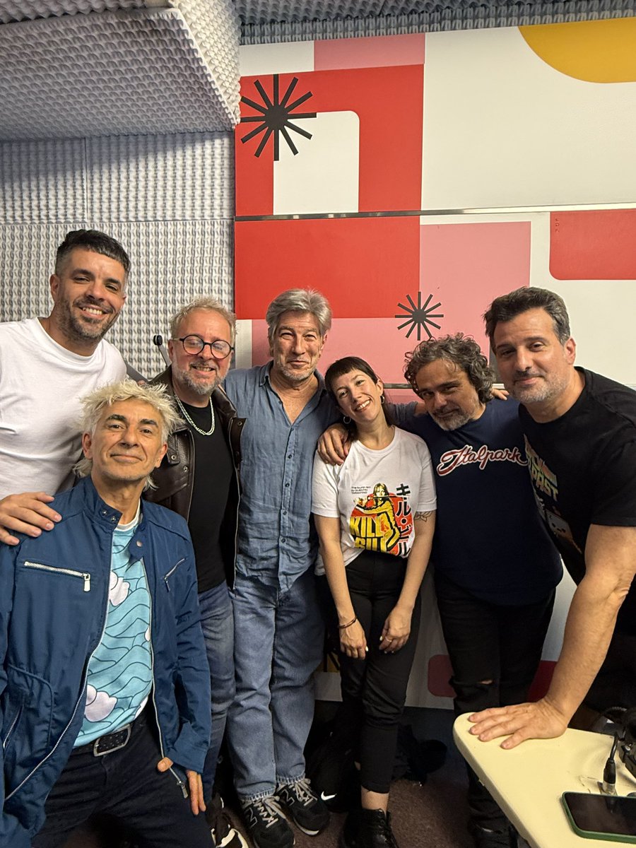 popradio1015's tweet photo. LOS TIPITOS EN RE TARDE ❤️

🔗 Reviví la nota completa:
https://t.co/8y1ajCuNWK https://t.co/YYuj3w7qbc