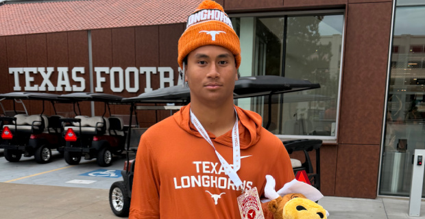 ontexasfootball's tweet image. #Texas makes jump in 5-star DE Marcus Fakatou's recruitment: 'I felt like I was a player'

The Longhorns are now firmly in the top 3 for the 6-foot-7, 275-pounder 

ontexasfootball.com/news/articles/… #HookEm
