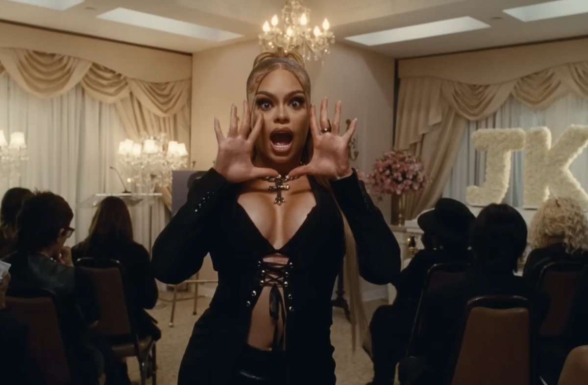 _inmusic_'s tweet image. 📊| Jung Kook’s “Seven” ft. Latto re-enters the top 100 on the Daily Global Spotify Chart at #95 (+14) with 1.645 million streams.

It previously peaked at #1.