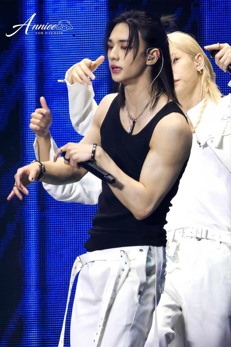 its_Anniee tweet media