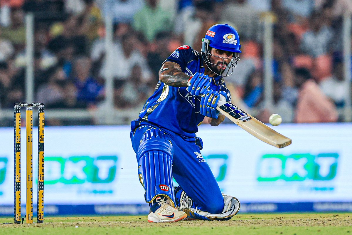 Cricket Picture that Goes Hard tweet media