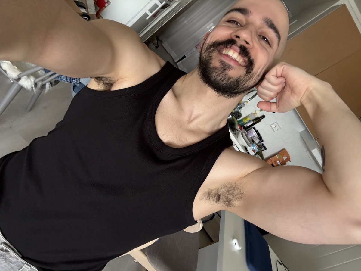 TBYF00's tweet photo. Another day, another arm day😌🏋️ https://t.co/UcOeQaUTjs