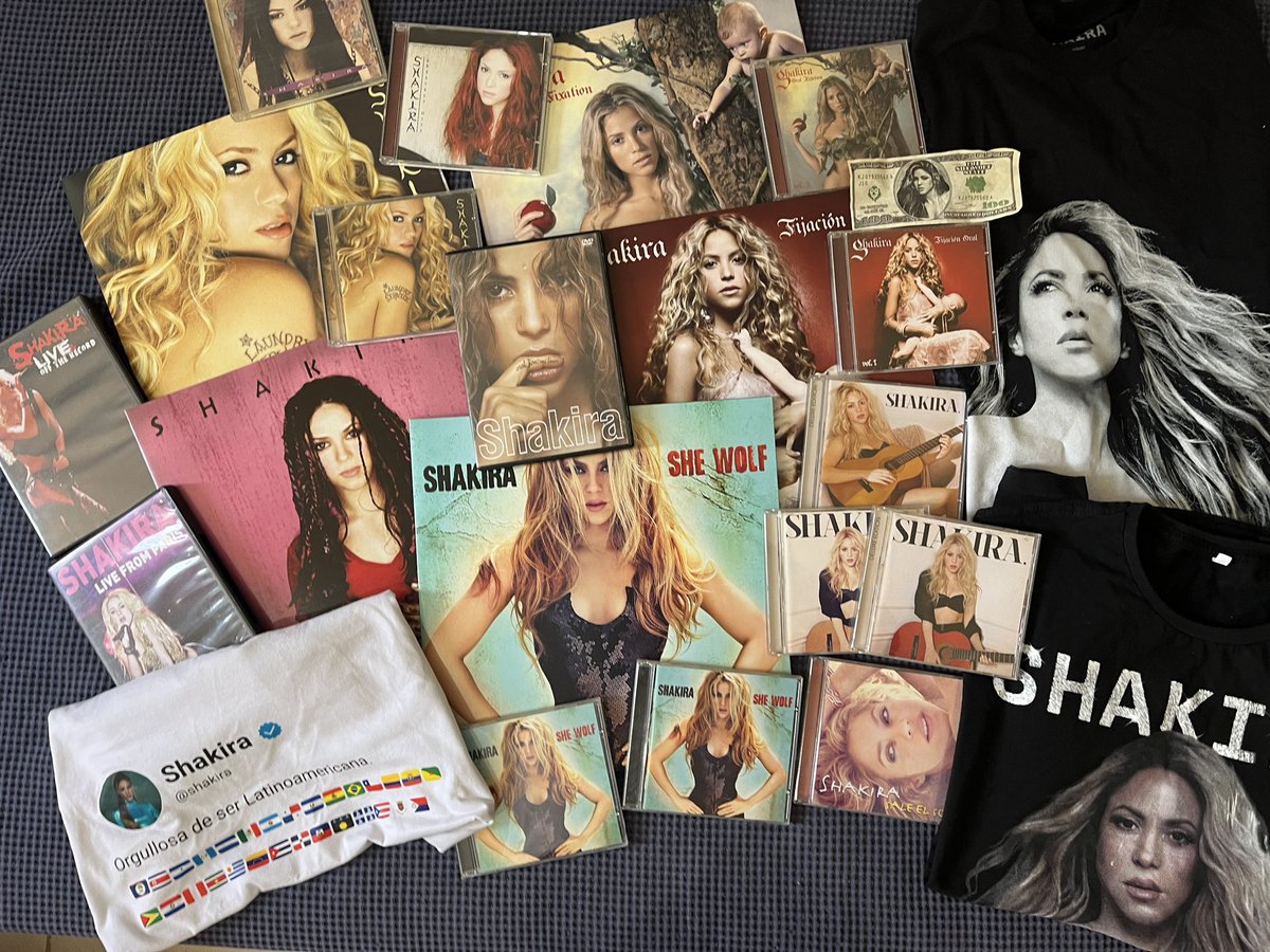 matgomes's tweet photo. @voude99 Dos meus 31 anos de vida, mais da metade eu sou fã dessa mulher que me ensinou a codificar o amor em poesia e música. Não é atoa que comemorei meus 30 anos junto com o álbum pies descalzos em 2025 e queria muito celebrar os 31 em copa com ela.

#TodoMundoNoRioPede99 https://t.co/nX2HpeKm8G
