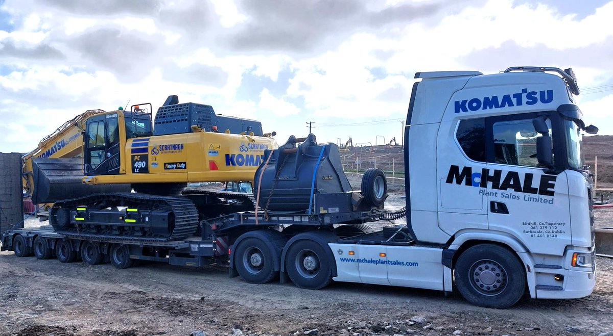 McHalePlantSale's tweet image. Part of a recent order for Scratnagh Developments in Wicklow included this Komatsu PC490LC-11 hydraulic excavator complete with Komatsu JMHB660 Rock Breaker.

For full info on any models contact our sales team on 01-4018540
#komatsu #construction #demolition #sales #service