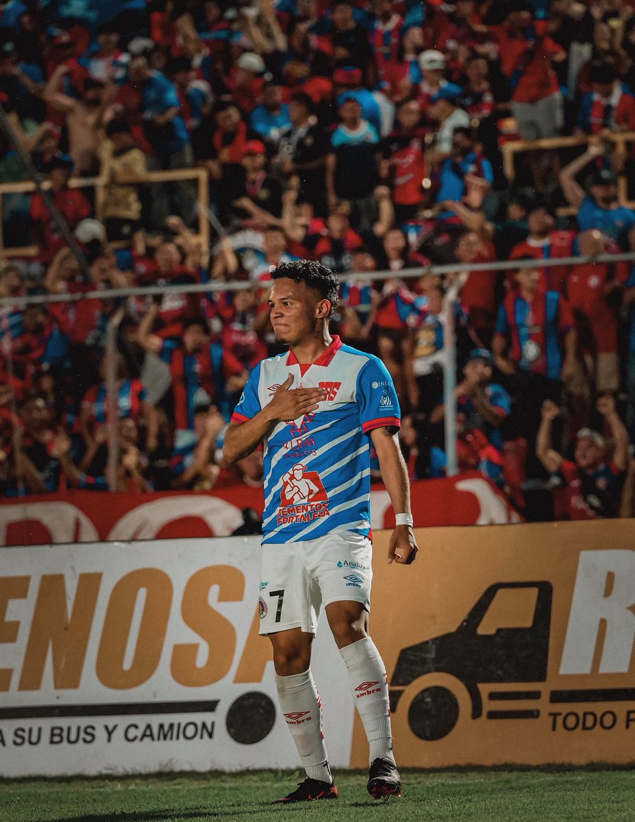 𝑭𝒐𝒕𝒐𝒈𝒂𝒍𝒆𝒓í𝒂 𝒅𝒆 𝒏𝒖𝒆𝒔𝒕𝒓𝒂 𝒗𝒊𝒄𝒕𝒐𝒓𝒊𝒂 𝒆𝒏 𝒄𝒂𝒔𝒂 🤩🔴🔵

#cdfas #tigrillos #clausura2026