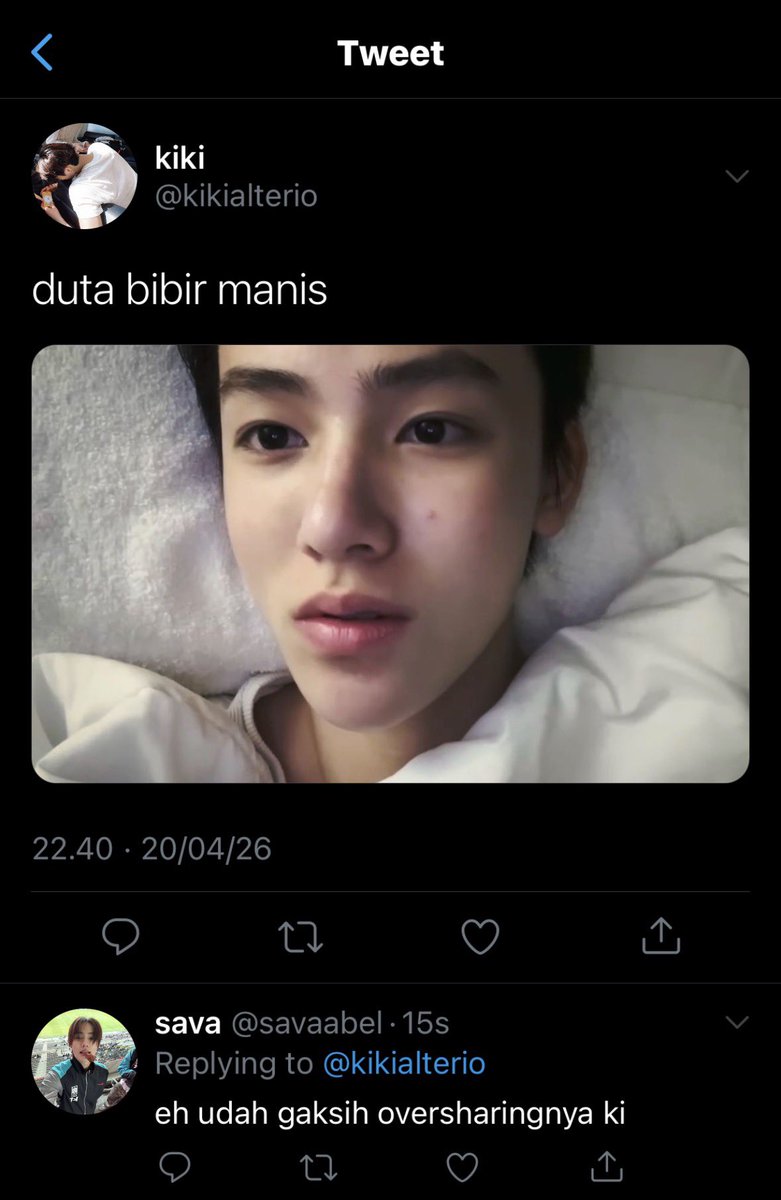 youra tweet media