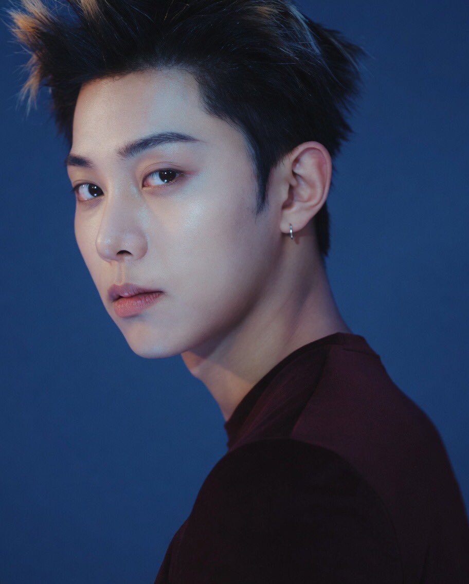 deus sabe que eu to tentando e tbm que nao sou a filha mais forte dele