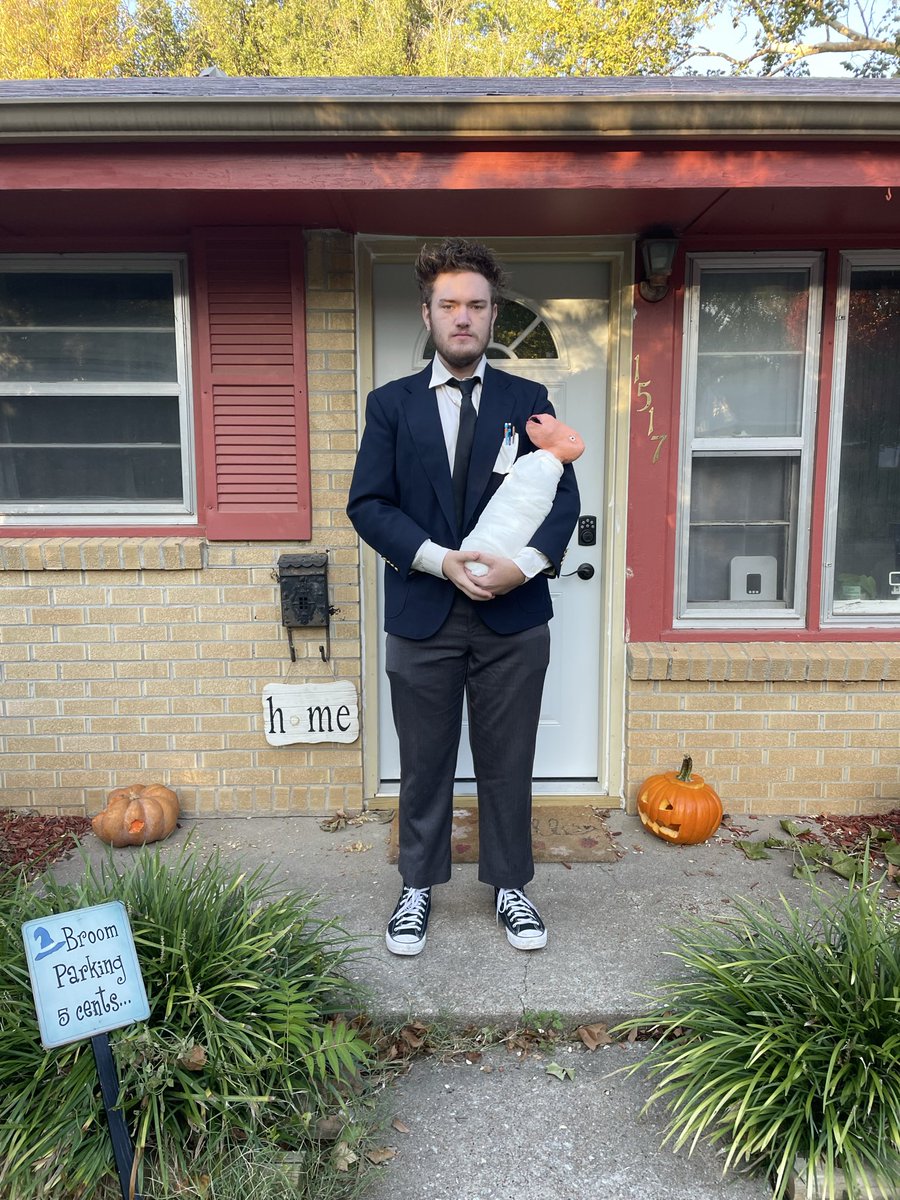 JoeDonkeyBoy's tweet image. Missing my baby rn
#singleparent