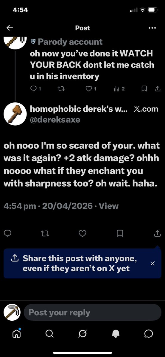 homophobicpaxe's tweet image. this GUY #wtf