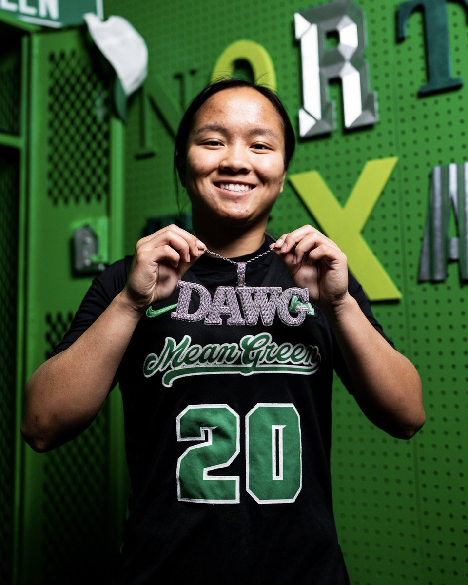MeanGreenWBB's tweet image. “Reza is an experienced, tough guard that excels playing up-tempo and did it with nearly a 2:1 AST-to-TO ratio while dishing 80 assists last season. She’s an elite shooter and big-time playmaker who will be great in our backcourt.” - @CoachJBurton 

#GMG🦅 l #PremiumGasOnly⛽️