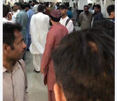 mzeeshan_alam's tweet image. Why can't the Govt. bring back the petrol price from 367 to 250?

Instead of attracting a mass crowd at Civic Centre Karachi for subsidy of Rs. 2000.

#pakistan #petrol #price #karachi #government #sindh #punjab #public #news #update