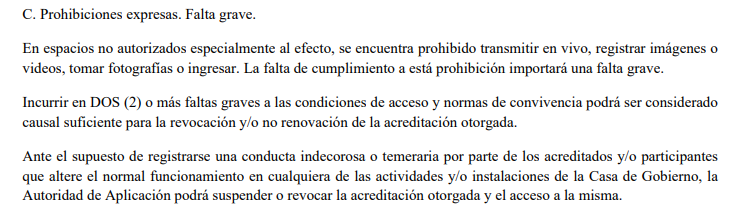 ESPIONAJE EN CASA ROSADA.

El hecho que los periodistas de TN, liderado por <a href="/lucianageuna/">Luciana Geuna</a>, donde filmaron sin autorización áreas y personas en el interior de la Casa Rosada, constituye por lo menos en una falta grave.

Lo realizado es una violación de una medida contemplada en