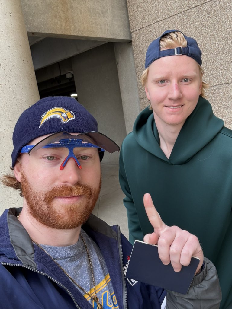 y - Conor Hurley tweet media