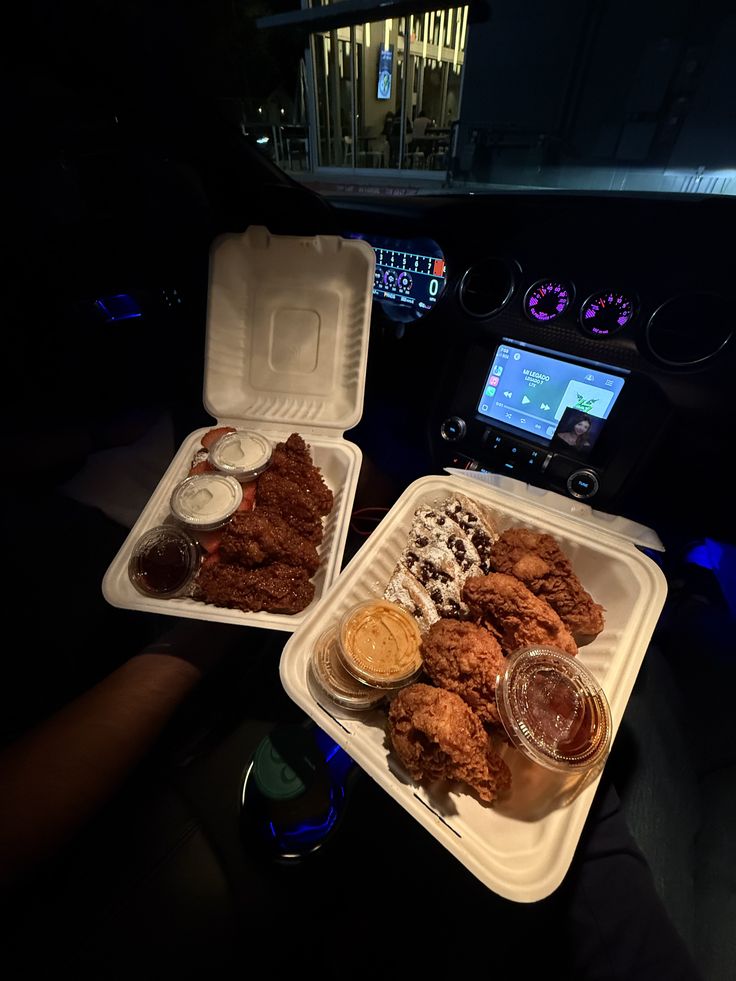 Late night car dates will always be a vibe fr