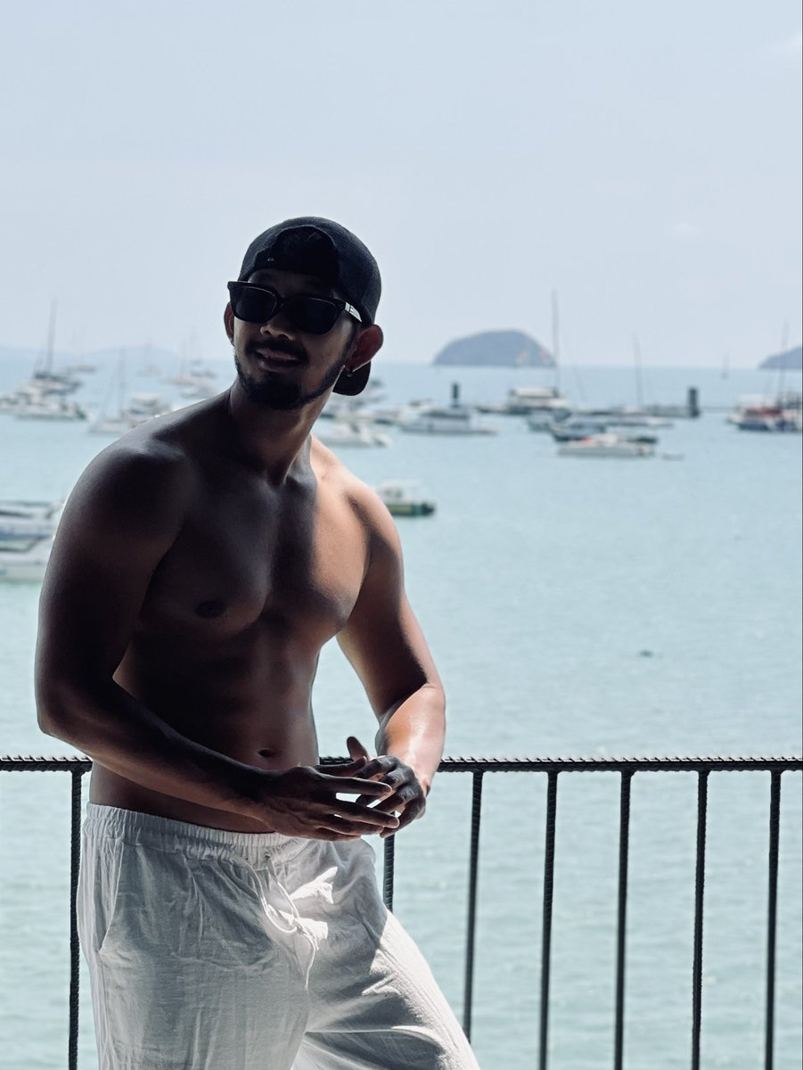 l3oy222's tweet image. Do it now. Sometimes “later” becomes “never” #phuket #ภูเก็ต