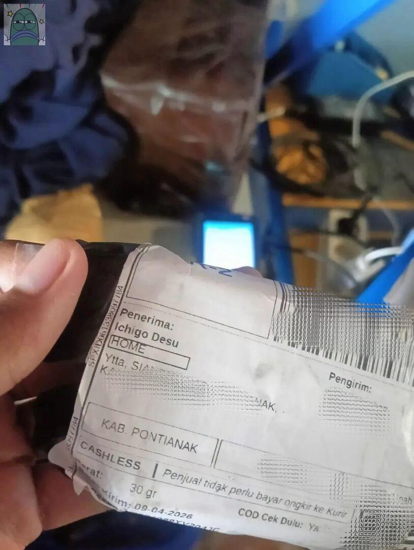 Tanyarlfes tweet media