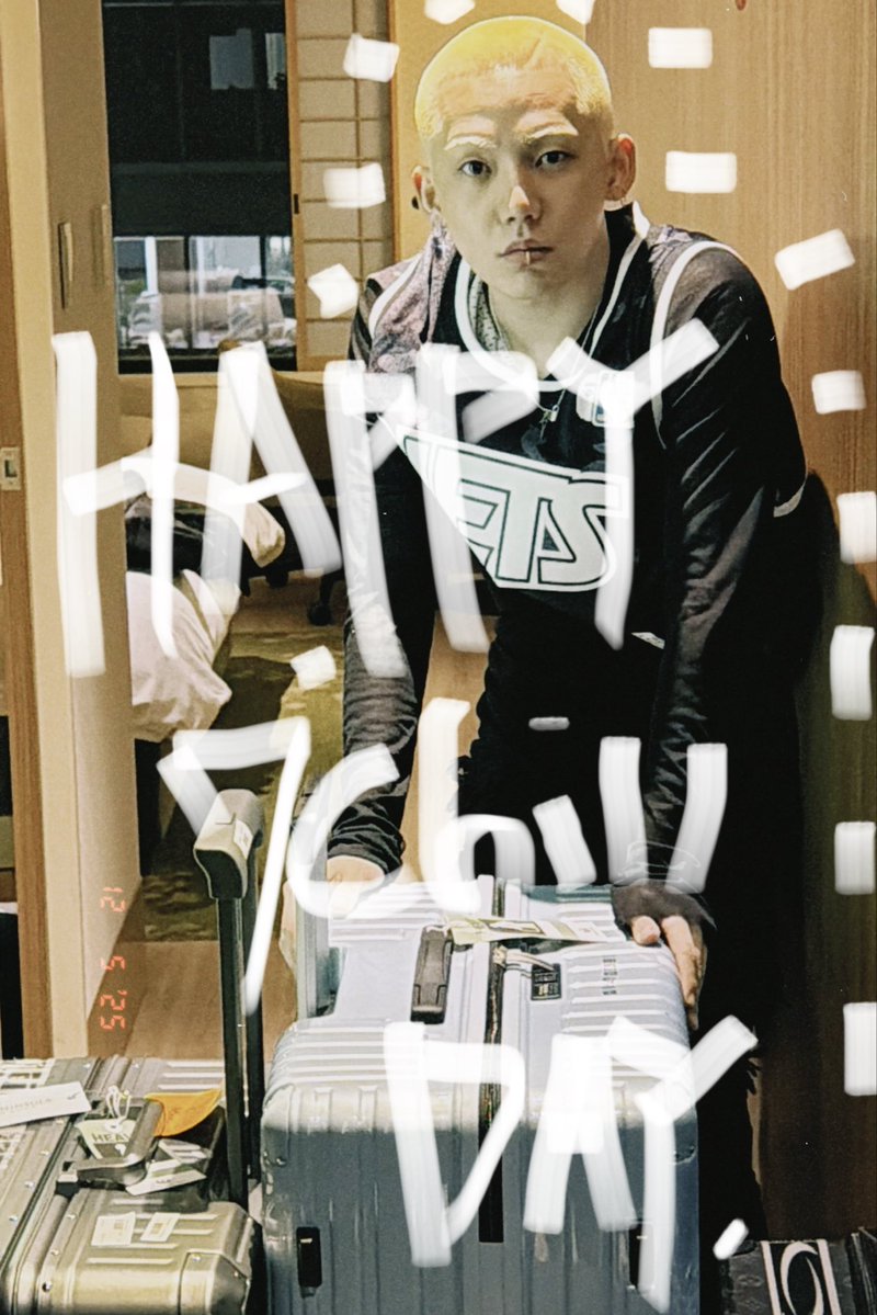 TREASURE tweet media