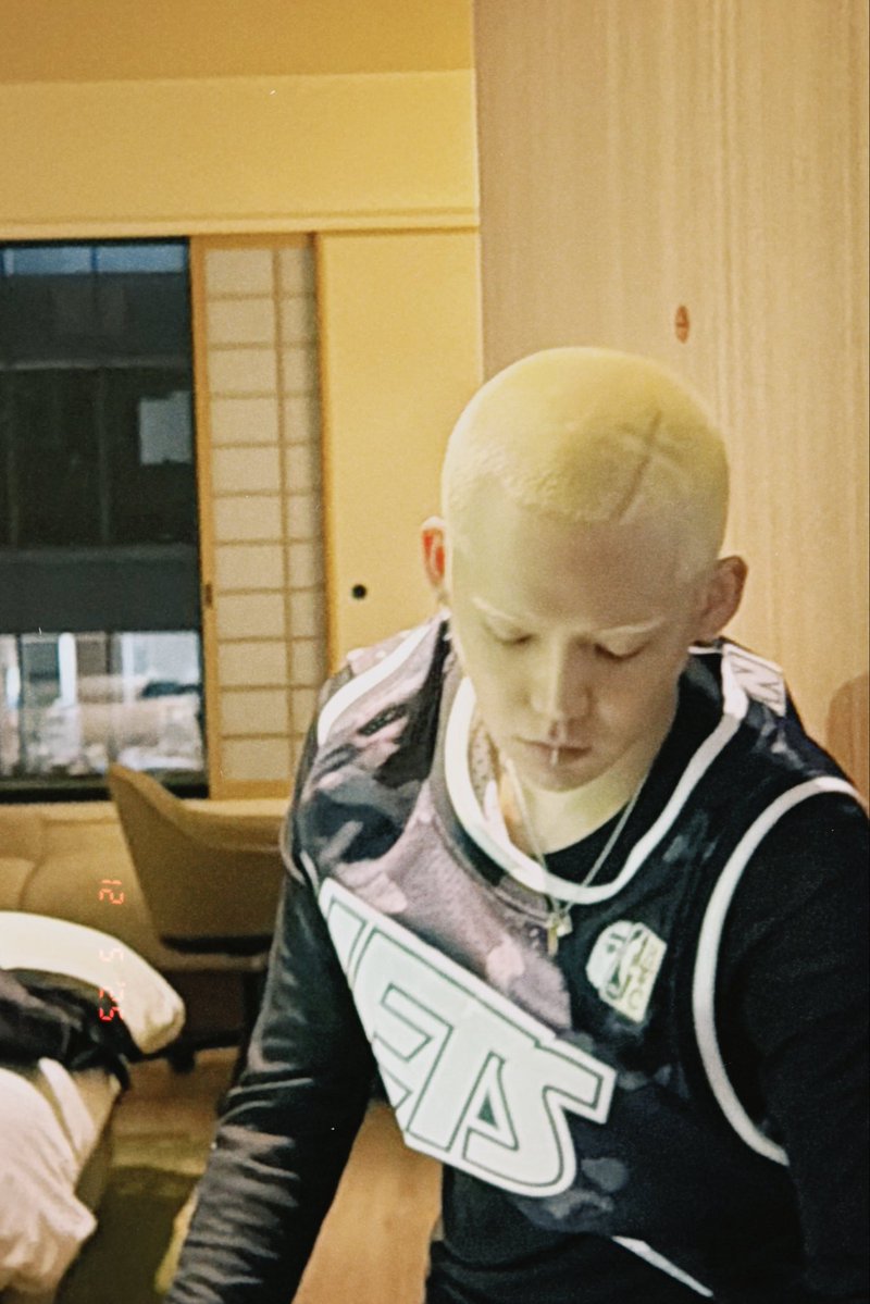 TREASURE tweet media