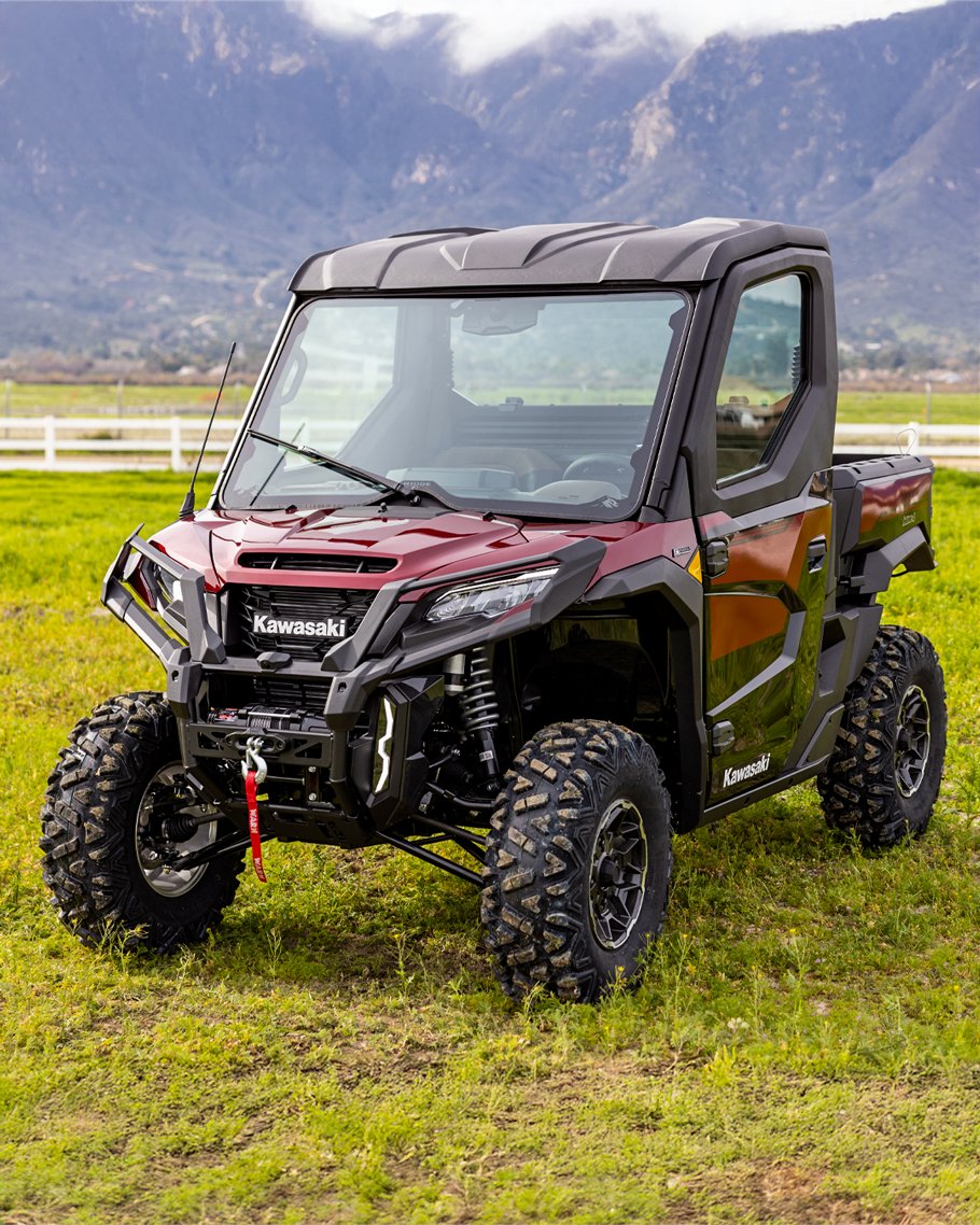 KawasakiUSA's tweet image. Strong where it counts. Refined where you feel it. #RIDGE features true  
no-quit utility and a cabin crafted with long days in mind. #GoodTimes #Kawasaki 
. 
. 
. 
WARN VRX 45, the WARN logo and THE RED HOOK STRAP are registered trademarks of Warn Industries, Inc.