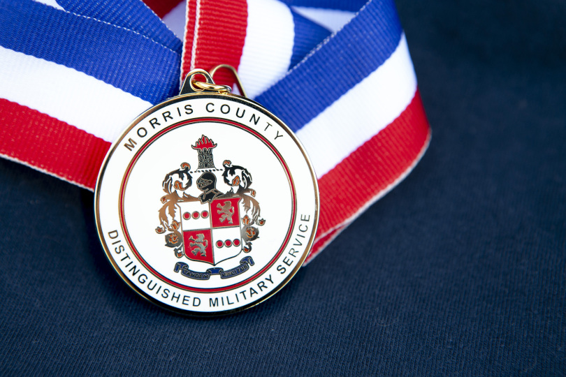 MorrisCountyNJ's tweet image. The Morris County Board invites you to the Memorial Day Observance, May 20 at noon, Court Street, Morristown. Honors, keynote by Vietnam vet James Ferguson, and livestream on Facebook. #MemorialDay #MorrisCounty ow.ly/uXpj50YMPfn