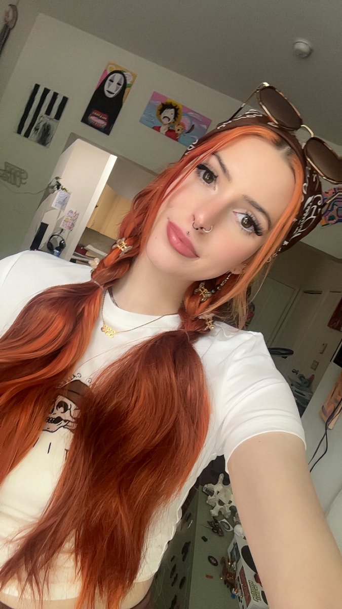 laney ₊˚⊹♡ tweet media