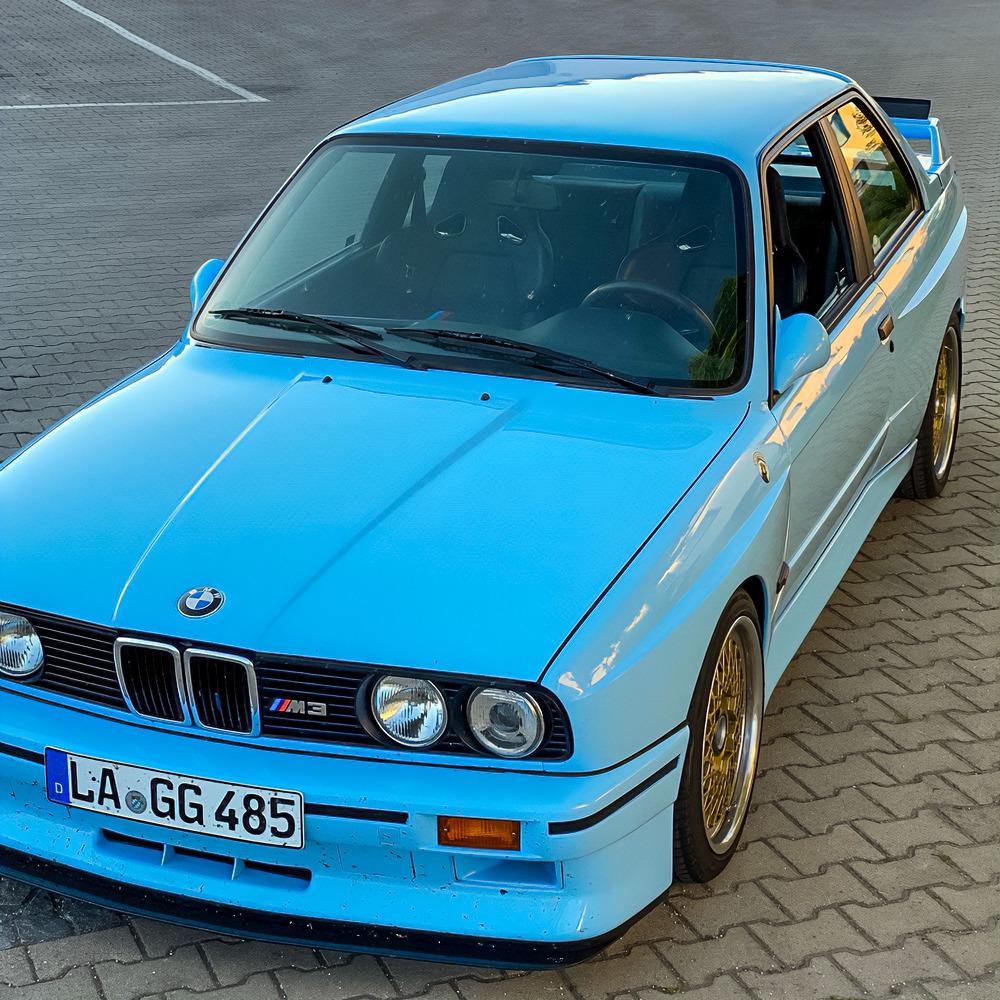 Retromania4ever's tweet photo. 🇩🇪 #BMW M3 E30💦 https://t.co/pY68a4SAHr