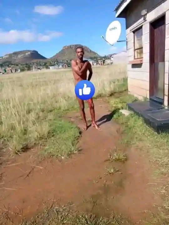 FighterGiveUsASignal tweet media