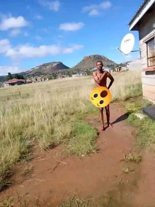 FighterGiveUsASignal tweet media