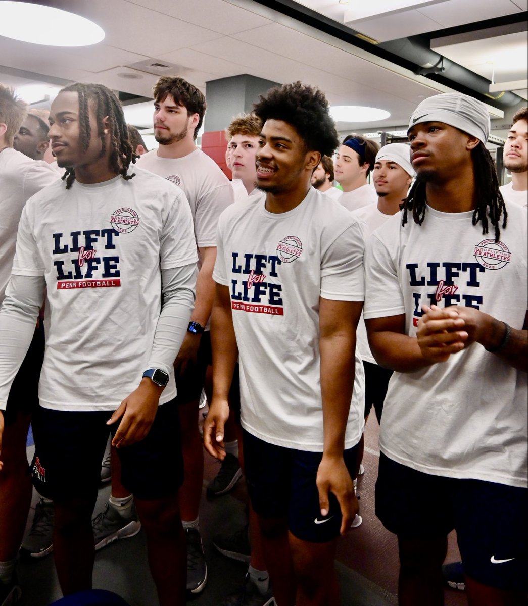 PennFB's tweet image. One workout. One cause. Today we lift for the rare disease community 💪 #WeTackleRare #LiftForLife

#FightOnPenn #1Team1HEARTbeat