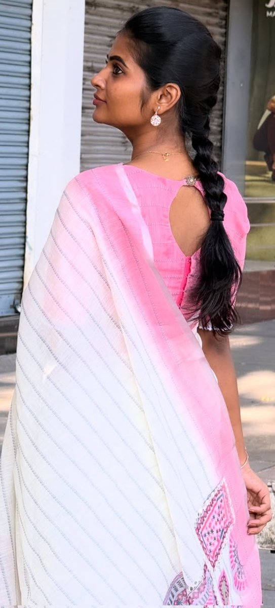 Lovely_Queens1's tweet photo. #Agasthiya https://t.co/O9aUWBew2t