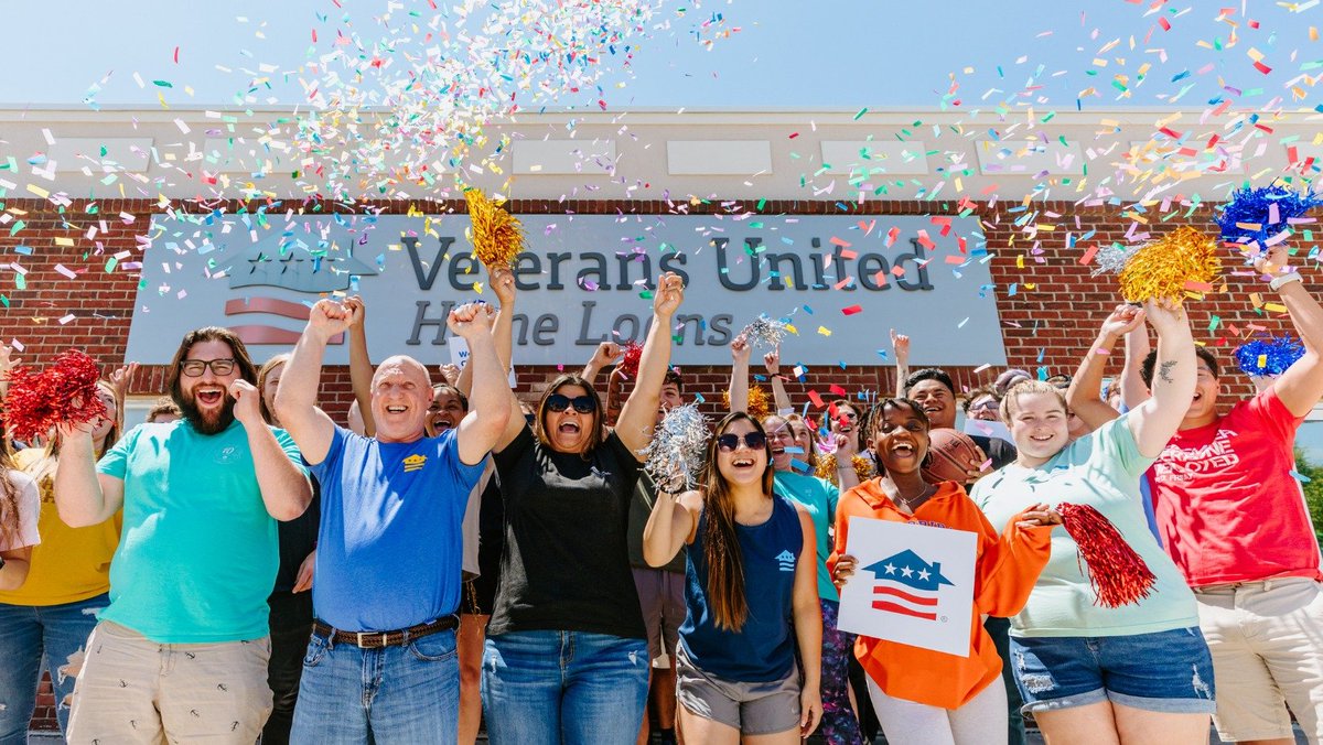 RegimentGG's tweet image. Are you looking for a new home? 👀

See why more #Veteran homebuyers choose @VeteransUnited than any other VA lender. 🇺🇸

#WeHaveYourSix | #VeteransUnited