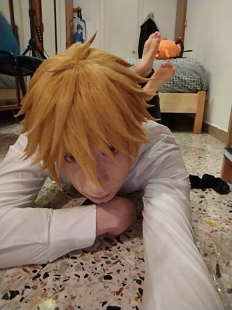 Why don't you guys be good and follow me on IG too? ~ Maybe I'll show more feet ~
#feetِ #gay #gayfeet #boy #boyfeet #twink #malefeet #soles #paws #barefoot #cosplay

instagram.com/maxsemjaza?igs…