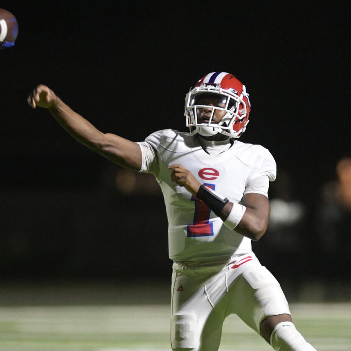 CJFWrites's tweet image. According to @Rivals’ updated rankings, #LSU commits and targets received the following rankings…

* #3 - Mark Matthews, OT
* #4 - Easton Royal, WR, #Texas Commit
* #6 - Joshua Dobson, CB
* #10 - Albert Simien, IOL
* #16 - Abraham Sesay, EDGE
* #22 - Benny Easter Jr., WR,