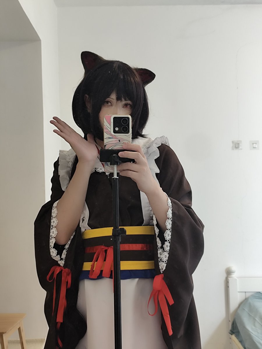 没车没房出租屋打游戏大喊大叫小唐 tweet media