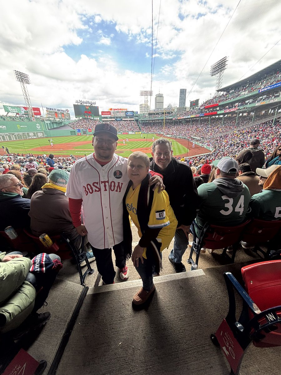 KingcougarMike's tweet image. 9️⃣9️⃣9️⃣5️⃣⚾️@anygameanywhere @eddiesofficials @BillHughes_III @velcrobaby @gilligan80 @johnnysfgiants @JohnnyKamen @Hro611 @poniesNpucks @dahrenstorff @DavePolaski @MLBBestBets #MLB 26 #DNMW #DirtyWater w @QuarterRico his mom Abbey @royaltytoursusa