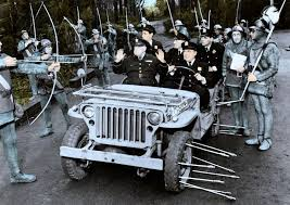 451_Grad_F's tweet image. Kann mal Jemand #Donald erklären, dass das Herzogtum "Fenwick" in den Catskeelts Bergen nur 13 Soldaten hat, die nur mit 🏹bewaffnet sind &amp;amp; für ihn viel leichter zu überfallen sind als Kuba!?