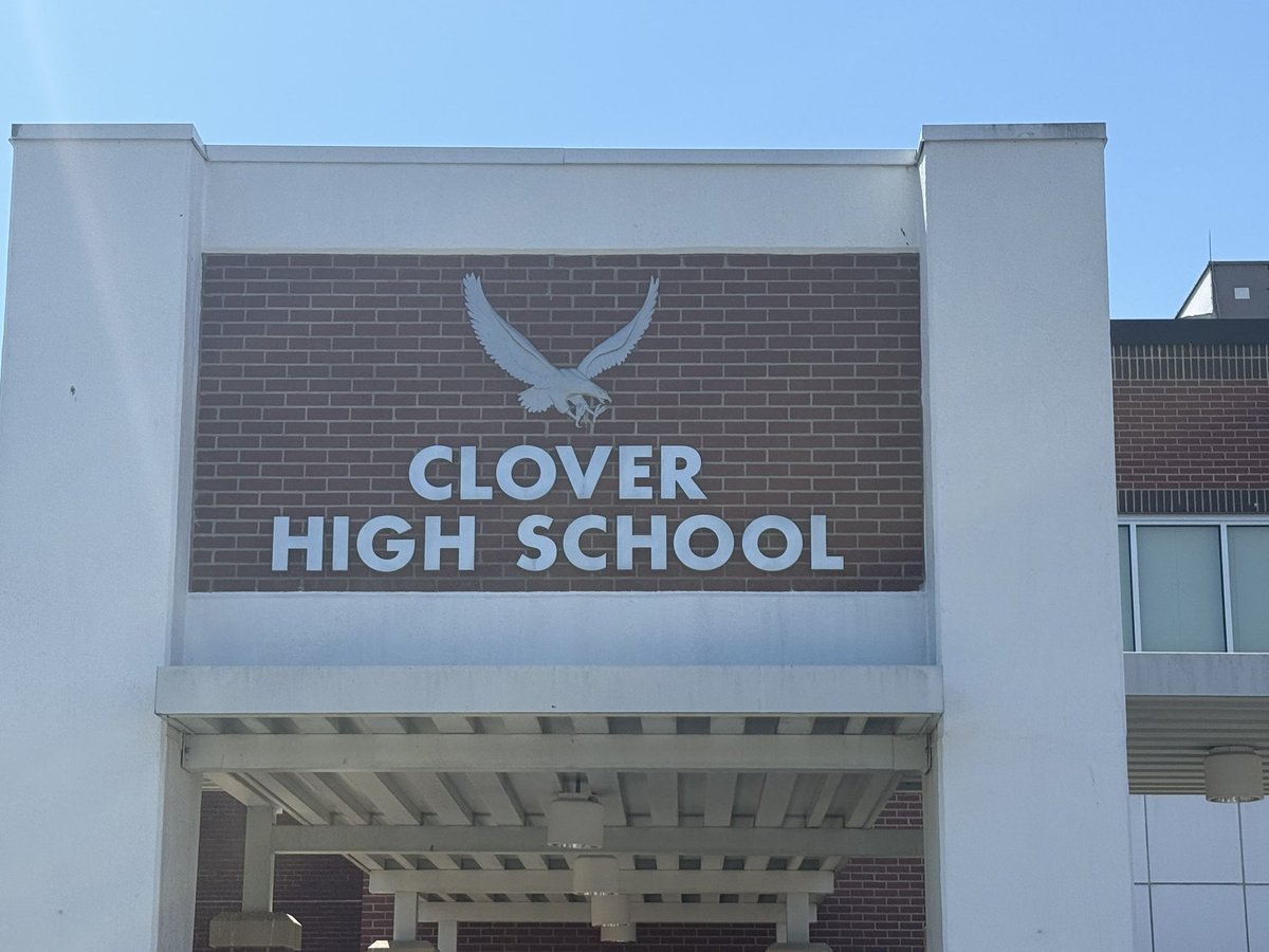 CoachCoax17's tweet image. Great time visiting @CHS_BlueEagles today! #ACE