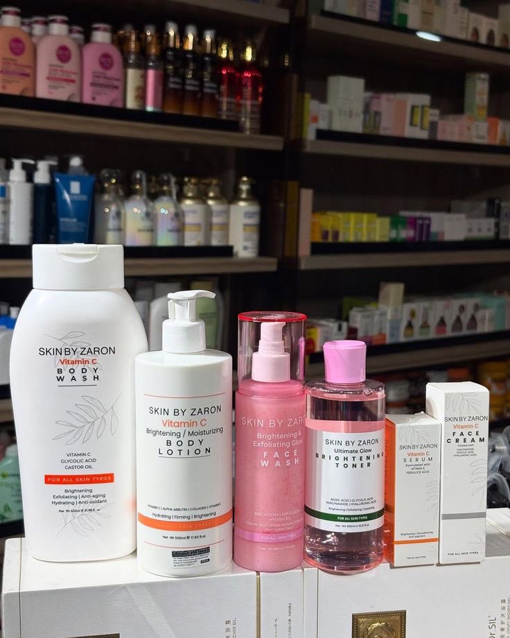 kiki ,The Clothing Vendor tweet media