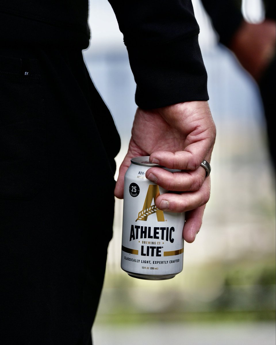 Lance Armstrong tweet media