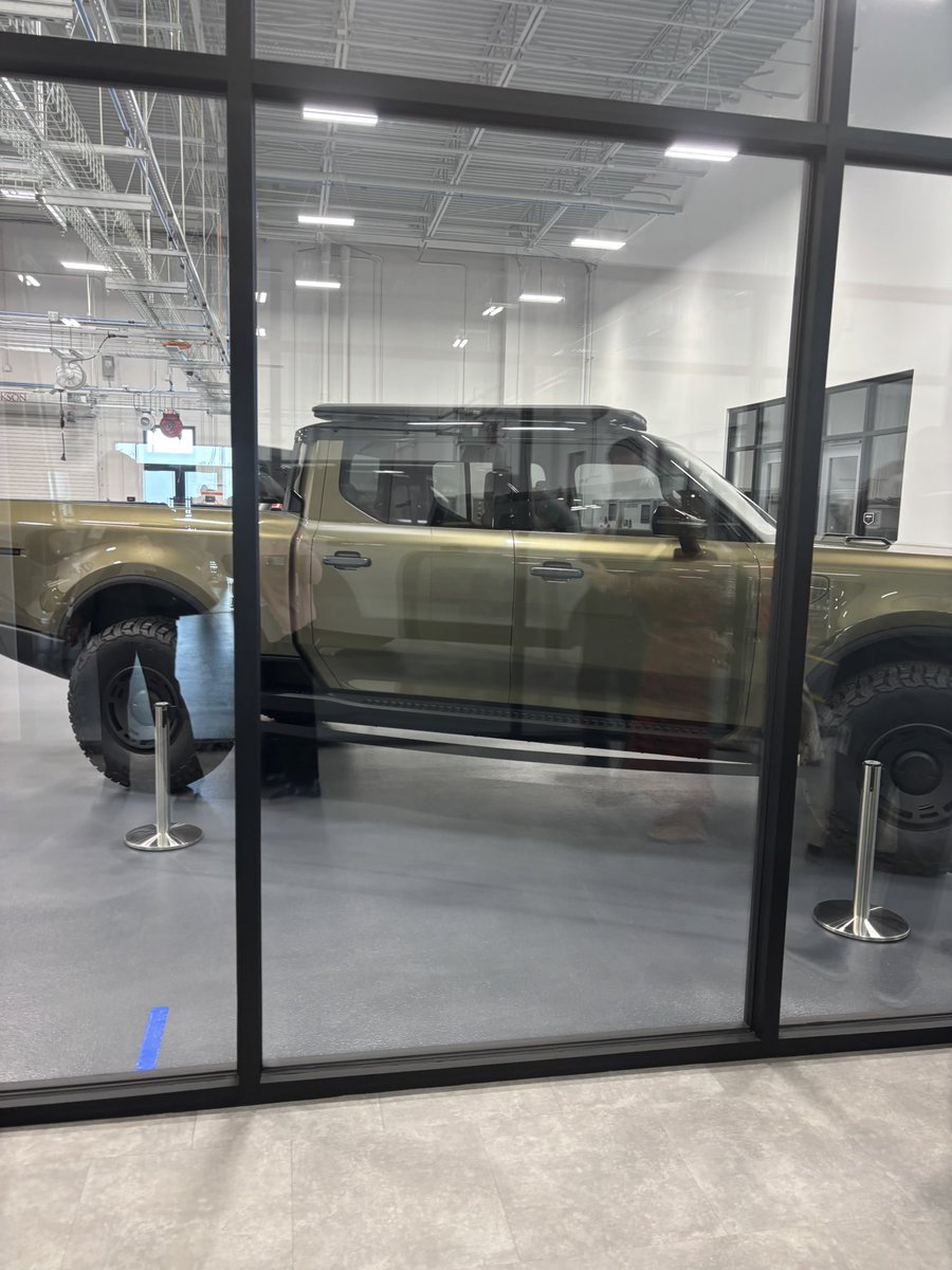 partneR2gether's tweet image. The new @Scout_Motors Training Facility is incredible! So many opportunities await our @RichlandTwo students. #futureready