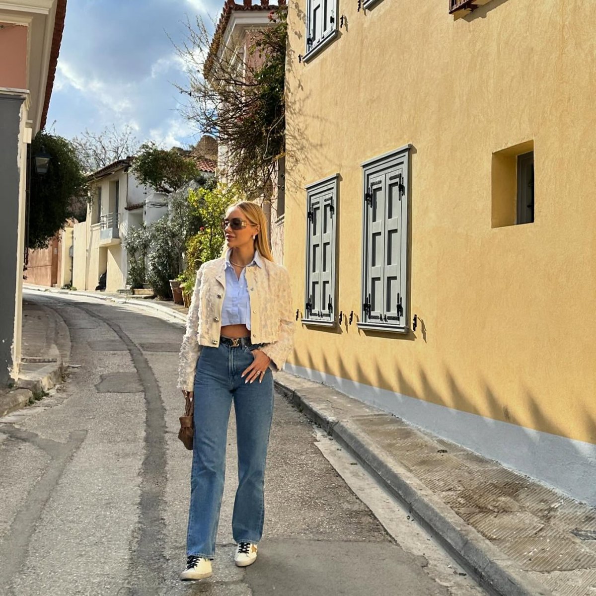 bevvdabratt's tweet photo. I want to walk this path again...
I want those days, those breezes, those feelings again https://t.co/31r65JqAJj