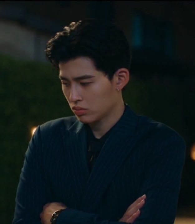 ต้า シ tweet media