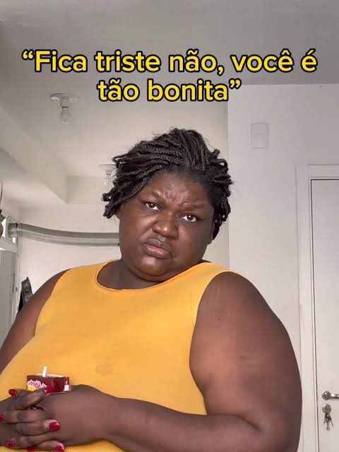 eu achava que era meme que homens faziam isso mas literalmente acabei de falar que to baixo astral e recebi um "ta nada...ta linda"