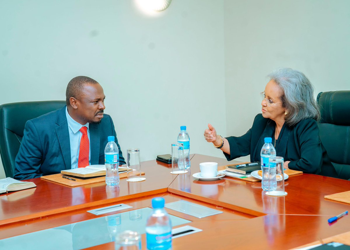 John Heche tweet media