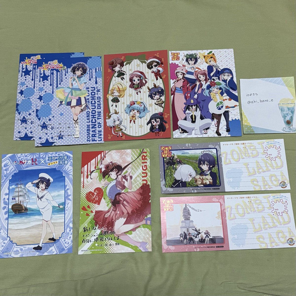 aki_bare_e's tweet photo. 【交換】 ゾンビランドサガ ゾンサガ 

譲￤画像2、3枚目のいずれかお譲りできます

求￤画像1枚目のゾンビランドサガLIVEフランシュシュLIVE OF THE DEAD R のリリィちゃん

郵送または中国地方なら手渡し可能です

コンプリート目指しているので交換できる方探しています🙇‍♀️ https://t.co/X8cTqBJ07e