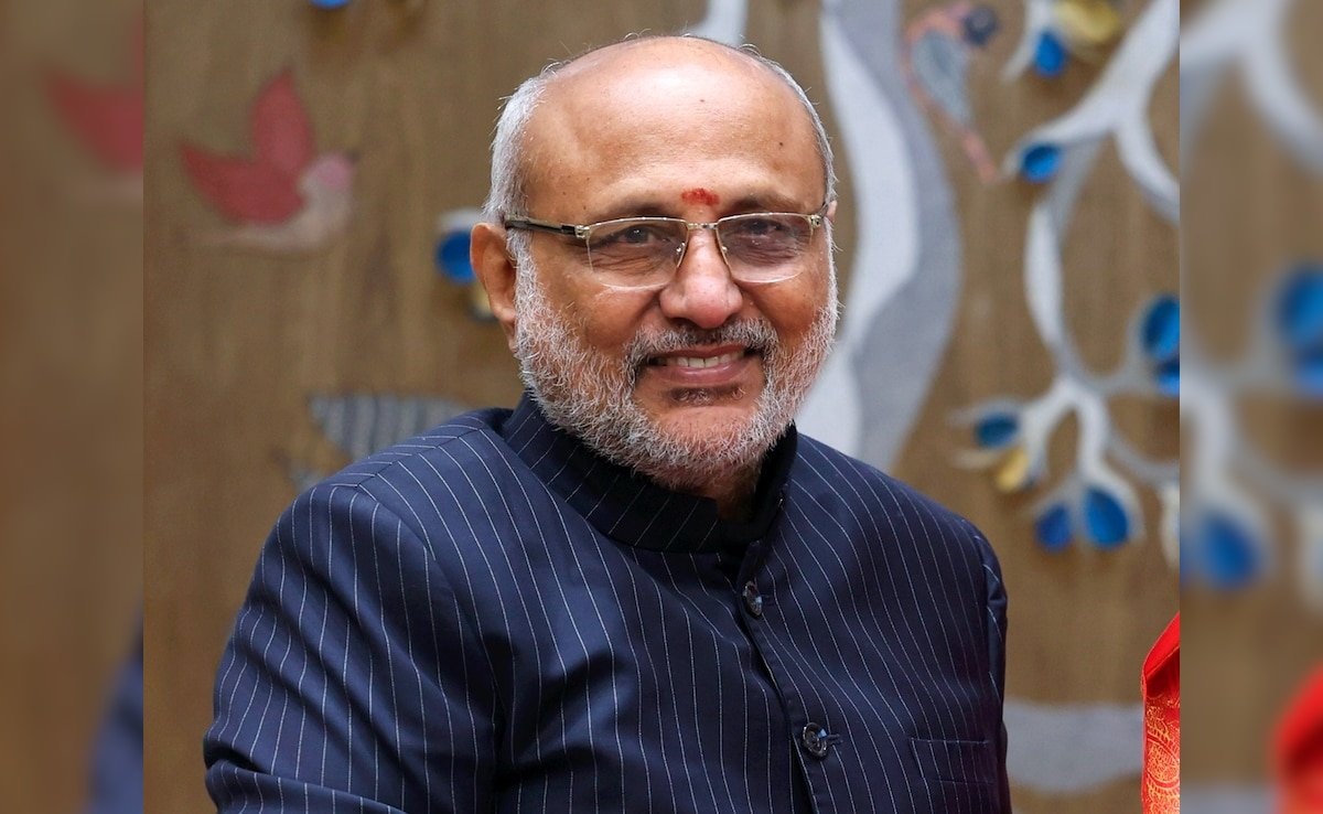 airnewsalerts's tweet photo. Vice President C. P. Radhakrishnan will address civil servants on the 18th Civil Services Day in New Delhi tomorrow.

The event will be organised by the Department of Administrative Reforms and Public Grievances, under the Ministry of Personnel, Public Grievances and Pensions.

The theme for this year’s event is “Viksit Bharat: Citizen-Centric Governance and Development at the Last Mile.”

@VPIndia | @DARPG_GoI