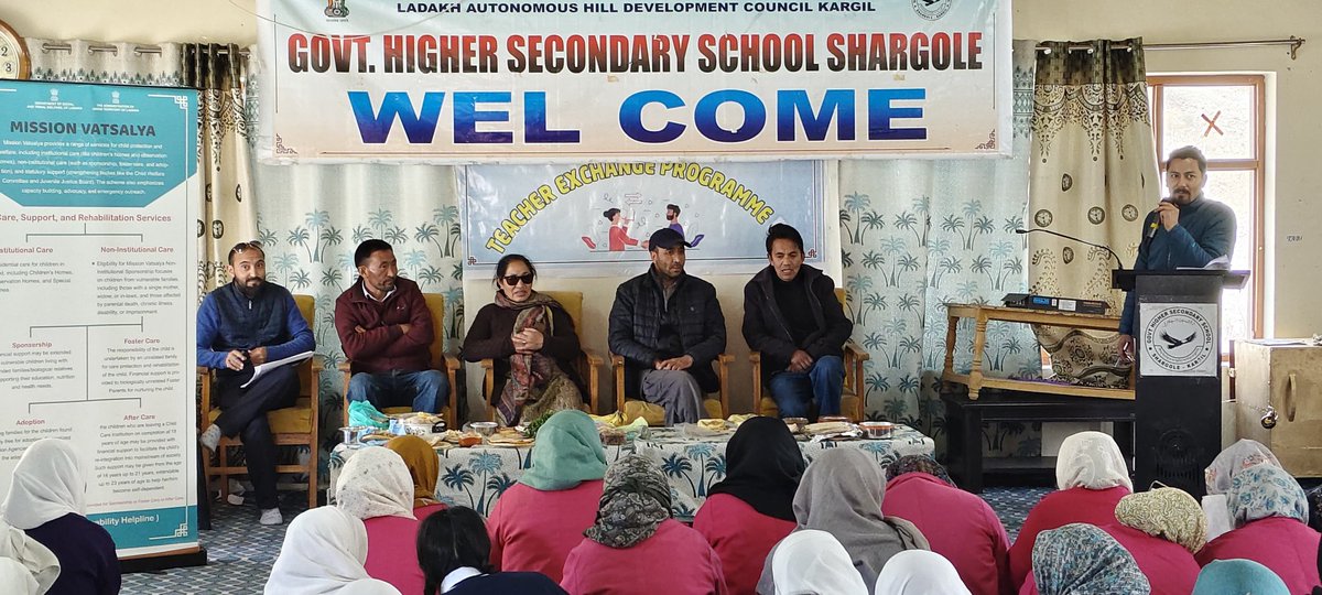 DIPR_Kargil's tweet photo. ICDS Project Shargole organised a Tehsil-level awareness program on Poshan Pakhwada &amp; Early Child Marriage at Govt. Higher Secondary School, Shargole. The event was held in collaboration with District Child Protection Unit (DCPU) Kargil and Govt. HSS Shargole.
@airnewskargil https://t.co/6kSaYs7GTP