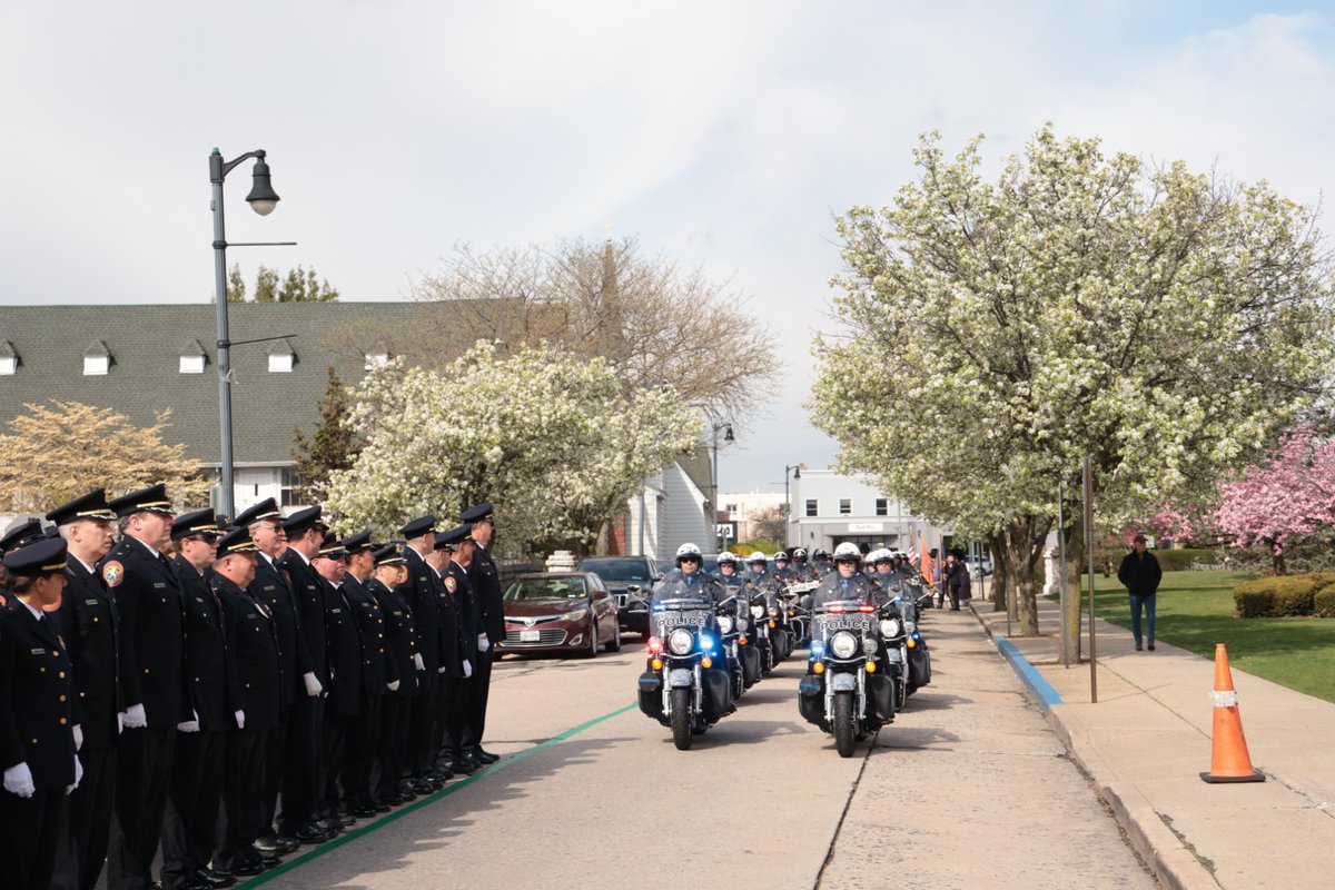 nassaucountypba's tweet image. Today, we celebrated the life of Robert Caldwell who tragically passed away from 9/11 cancer while performing life rescuing missions at Ground Zero. We will #neverforget his sacrifice.